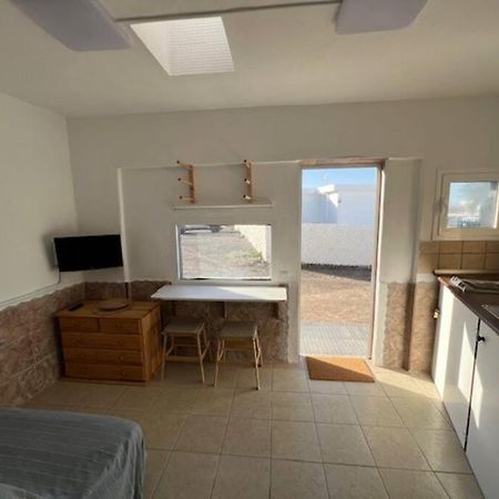 Acogedor Apartamento En Famara Exteriör bild